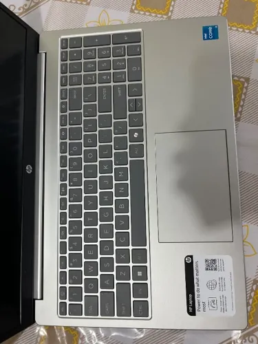 Notebook NUNCA usado, Hp 15 I3 8Gb memória RAM, 128 Gb de armazenamento. 