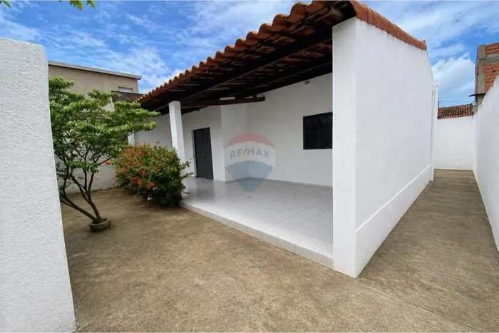 CASA NO BENEDITO BENTES 1, PRONTA PRA MORAR E PREÇO IMBATIVÉL