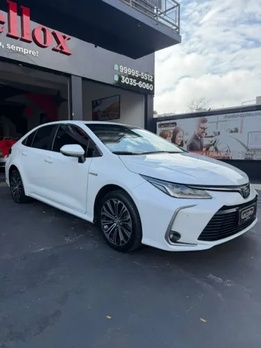 Toyota Corolla Altis Prem. Hybrid 1.8 Flex AUT 2022