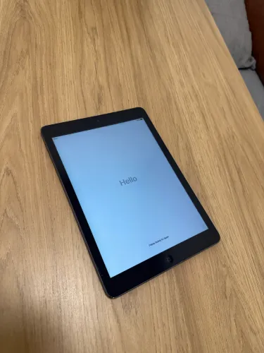iPad Air 1ª Geração 16GB Wi-Fi 9,7"