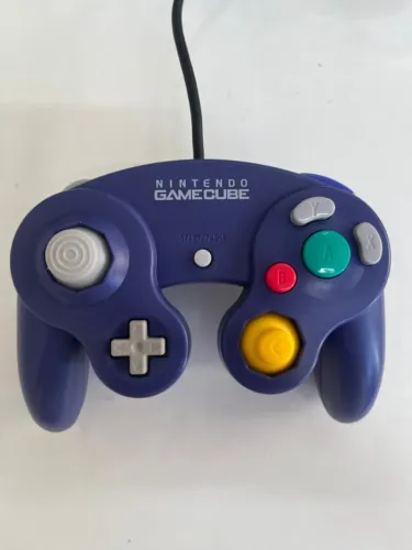 CONTROLE GAMECUBE ROXO SEMINOVO - NINTENDO GAMECUBE