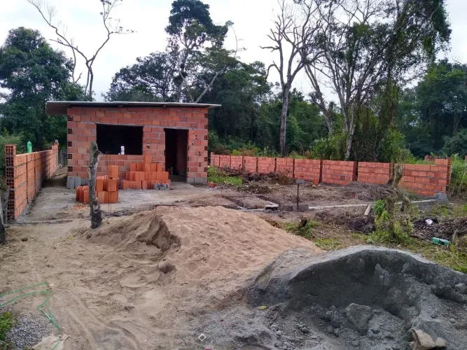 Terreno na praia de peruibe lado morro