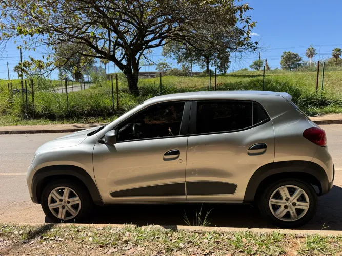 Renault Kwid Zen 1.0 Flex 12V 5P Mec. 2020