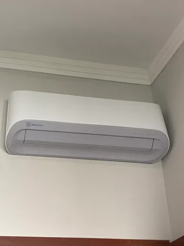 Ar Electrolux Q/F 9000btus
