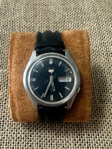 RELÓGIO VINTAGE - SEIKO 5 AUTOMATIC - JAPAN MADE - DAY-DATE- AZUL ESCURO