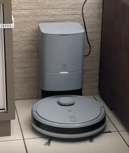 Robô aspirador Electrolux