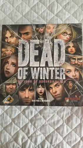 Jogo de tabuleiro Dead of Winter + Expansão Independente Noite sem Fim