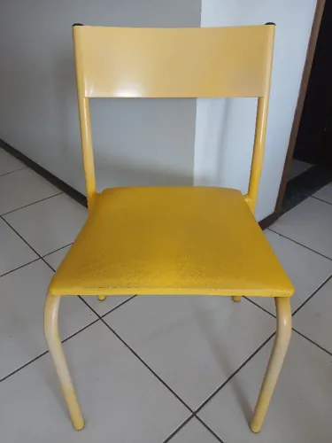 Cadeira empilhável Tok&Stok