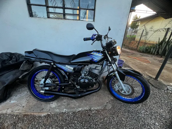 Yamaha RD 135 1997
