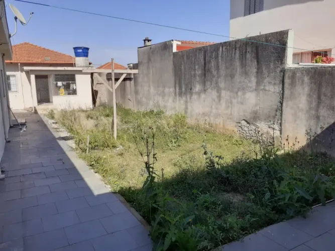Terreno com 03 vagas de garagem para venda e locação, 440m² no bairro Camilópolis - Santo
