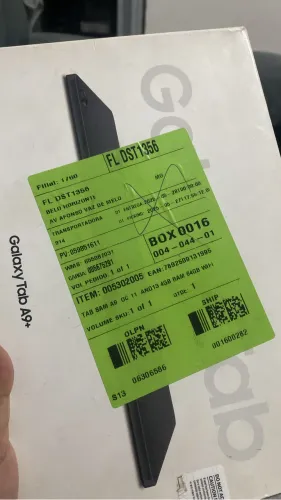 Vendo tablet Samsung novo com tudo original caixa tenho até nota fiscal