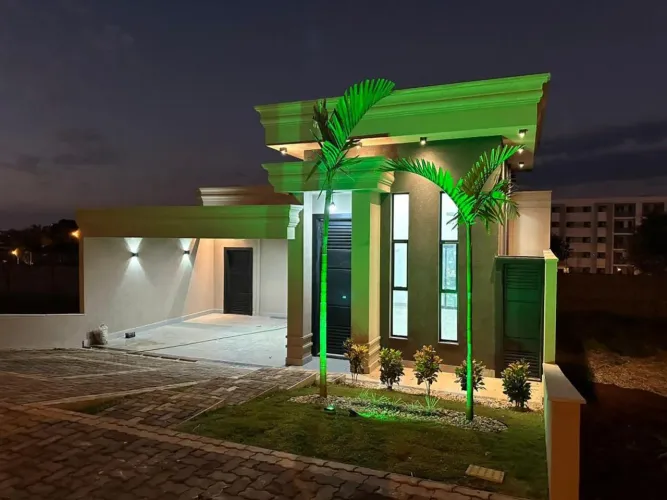 Casa Terrea estilo Colonial no Terra de Santa Marta | Imobiliária Rosa e Rangel