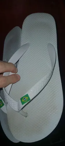 Chinelo número 40 branco