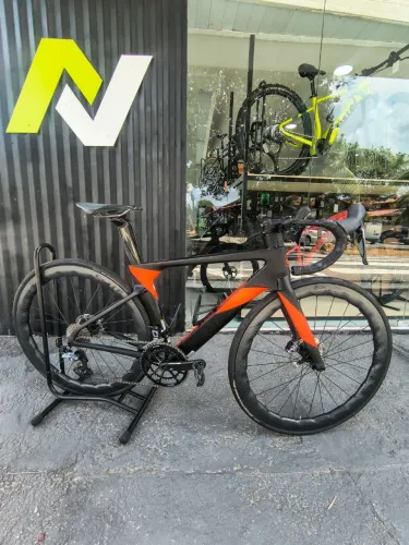 Bike Cannondale SystemSix Semi nova
