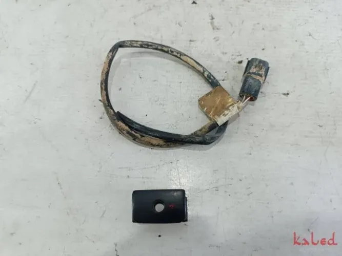 Moldura pino trava das portas com alarme VW Gol/Saveiro/Parati G4 (C/Detalhes) P/Restauro 