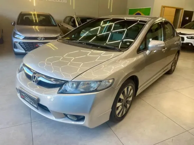 Honda Civic Sed. Lxl/ LXL SE 1.8 Flex 16V Aut. 2011