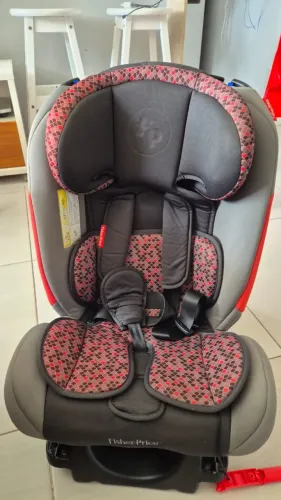 Cadeira para Auto 36 Kg Com Isofix Fisher Price Preta 