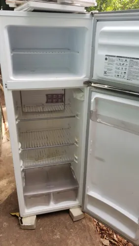 Vendo geladeira