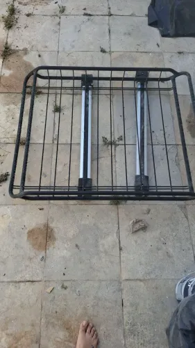 Bagageiro com as travessas procar