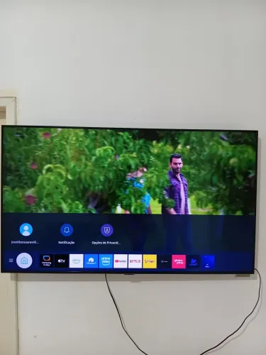 Tv samsung smart 50 polegadas, com controle original, acompanha os pedestais R$ 1,800