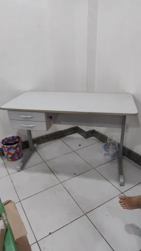 Armário + Mesa de Escritório