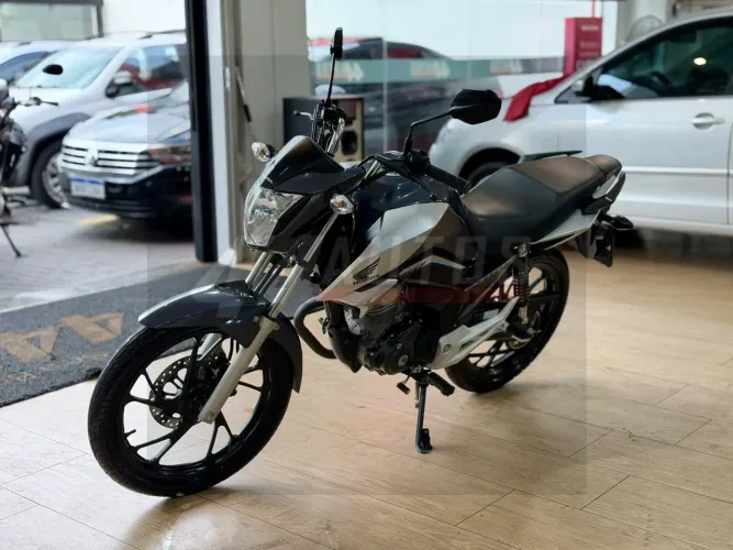 CG 160 TITAN FLEXONE/ED.ESPECIAL 40 ANOS CINZA 2023/2023