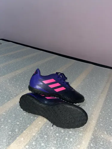 Chuteira/Society e Campo - Adidas