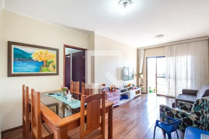 Apartamento à Venda - Quitaúna, 3 Quartos, 82 m2