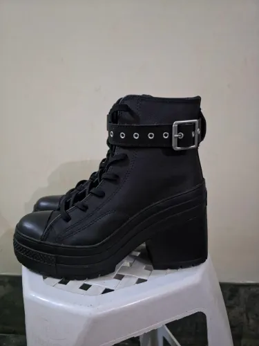 Bota converse chuck 70 de luxe heel preta 38