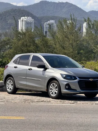 Chevrolet Onix Hatch 1.0 12V TB Flex Aut. 4P 2025