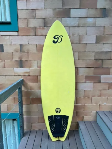 Prancha de surf fish
