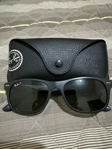 Ray-Ban New Wayfarer Liteforce RB4207