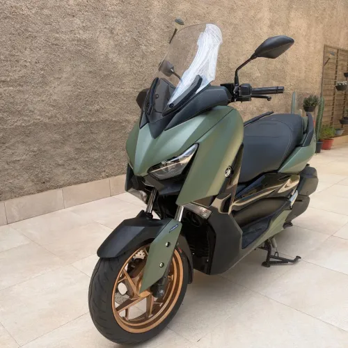 Yamaha XMax 250 ABS 2023 troco por Xmax 300