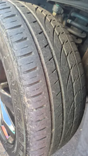 Pneu Picape Suv aro 20 256/50R20