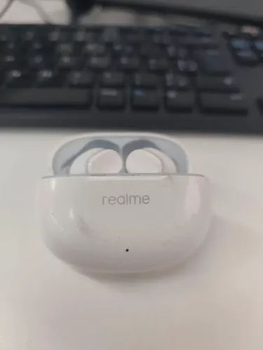 Fone Realme t110