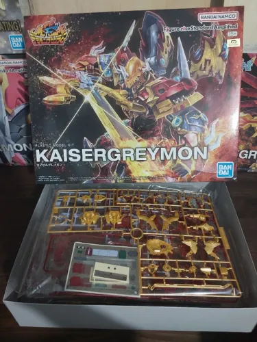 Digimon Kaiser Greymon (amplificado) Figure-rise Standard