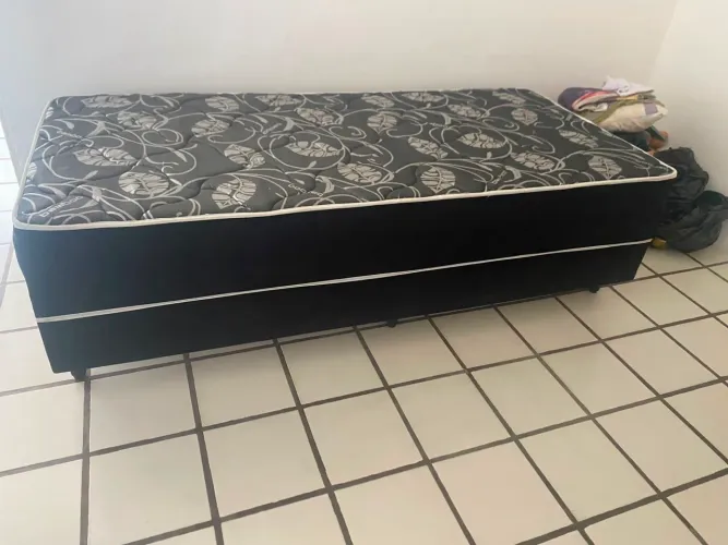 Cama Box