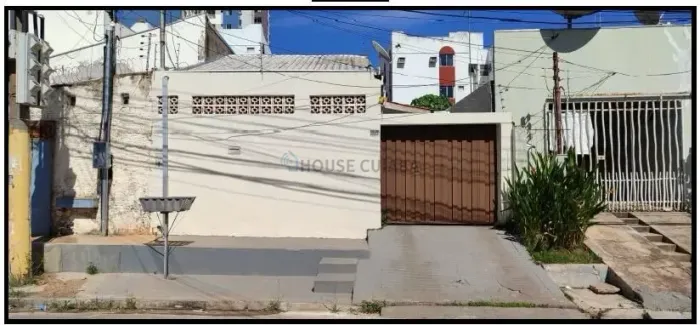 casa com excelente localização no Bairro Quilombo, na cidade de Cuiabá