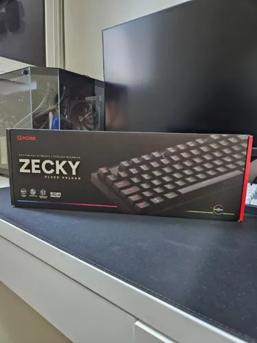[NOVO] Teclado Mecânico 100% Pcyes Zecky Black Vulcan | Switch Red | LED Rainbow