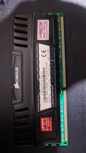 Memória DDR3 8gb Corsair