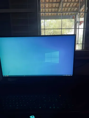 Monitor 165hz asus novissimo Acompanha logo o mouse, fone e Gpro usado G535 usado