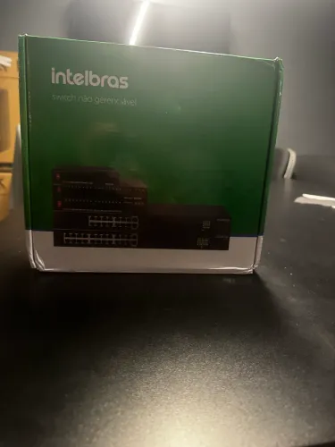 Switch 10 portas Intelbras