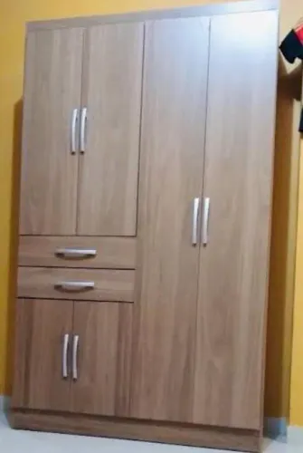 Guarda Roupa grande em perfeito estado
