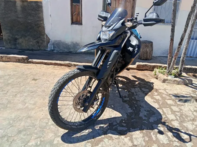Lander xtz 250