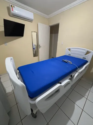 Cama Hospitalar Elétrica 8 posições 