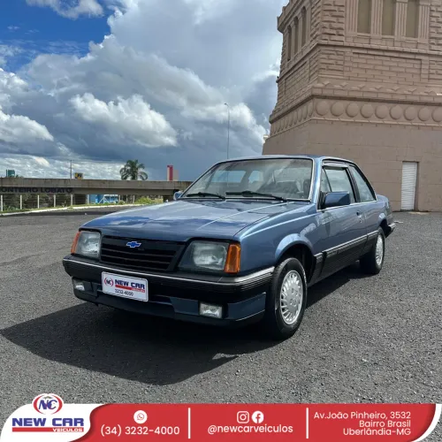 Chevrolet Monza Classic SE 2.0 /mpfi E EFI 2P E 4P 1990