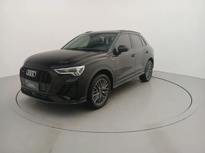 Audi Q3 Perf. Black 2.0 TFSI Tiptr. Quattro 2023