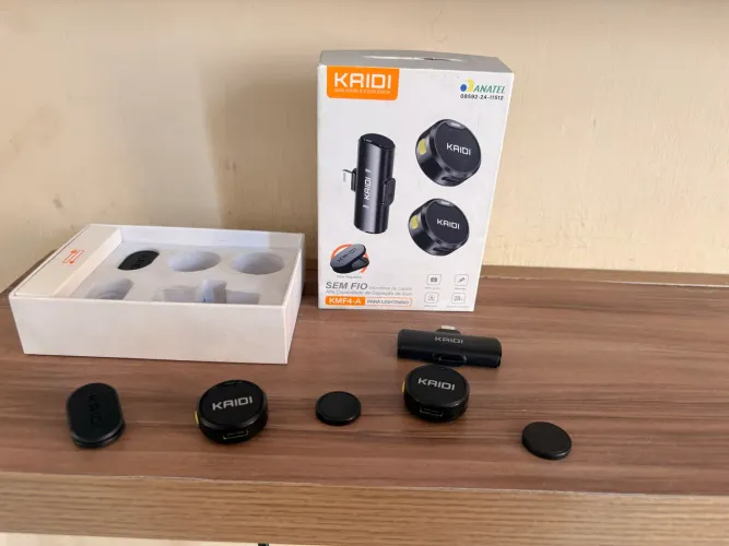 Kaidi Microfone de Lapela KMF4 com Imã Anti Ruído, Formato Redondo