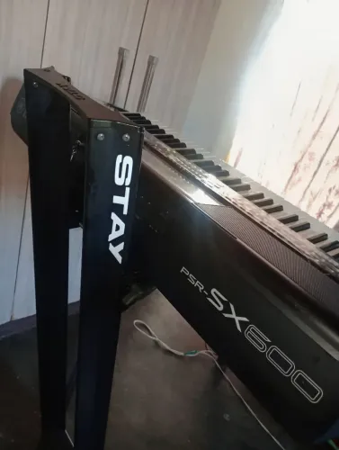 Teclado  yhamara sx 600