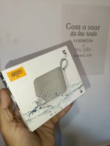 CAIXA SE SOM BLUETOOTH QCY SP2 C/ RGB MINIMALISTA